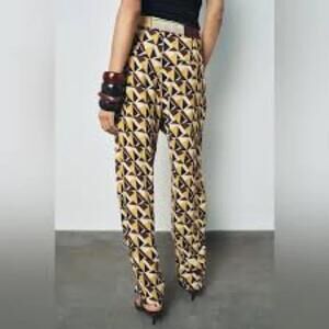 NWT Zara Geometric Yellow and Brown Patterned Pants Size M
